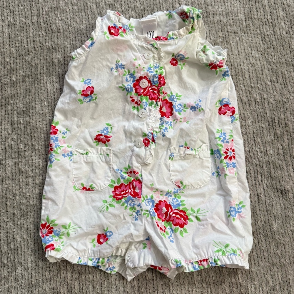 Baby Gap Floral Romper | Size 0–3 Months | Sleeveless Ruffle Cotton